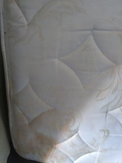 Queen mattress and box