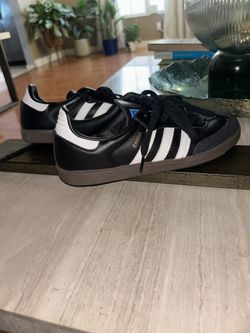 Adidas Sambas