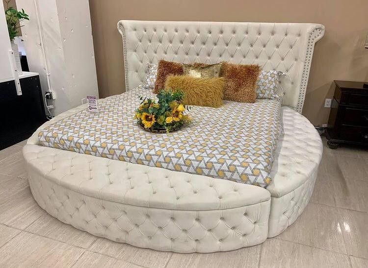 Brand New// Brigitte Ivory Queen Upholstered Storage Panel Bed Frame//King Size Available, Mattress Sold Separately