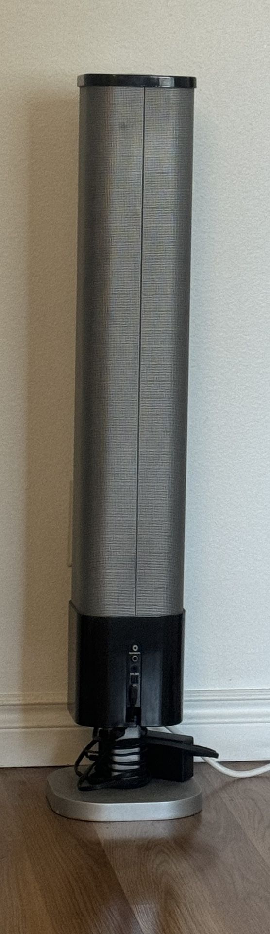 Brookstone Big Blue Media Tower Bluetooth Party speaker