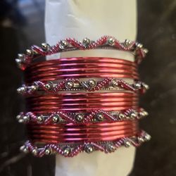 Set Of 16 Rouge Pink Thin Metal Bangles With Silver Tone Seed Bead Bangles