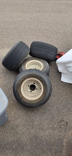 Golf cart tires