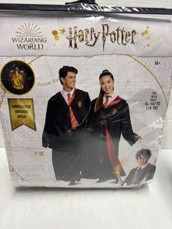 Harry Potter Gryffindor Robe - Adult size XL (14-16) Halloween Costume