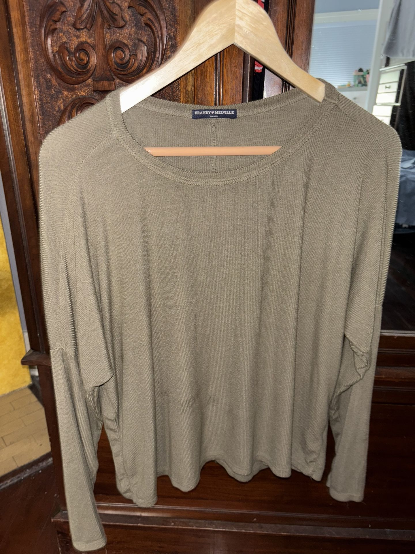 Brandy Melville XL Top