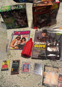 Vintage Toy & Collectibles Lot (10 Total Items)