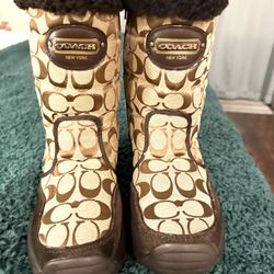 Coach boots size 8b