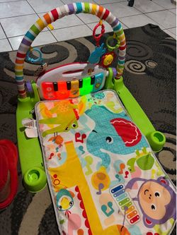 Fisher Price Deluxe Kick N Play Piano Gym