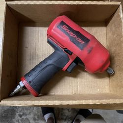 Snap on 1/2in. Impact Wrench 