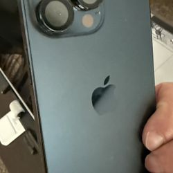 iPhone 15 Pro Max 512 GB