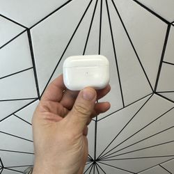 Apple AirPods Pro 2 C Port ORIGINAL with Apple care plus till oct 2026