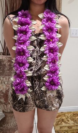 Money Lei