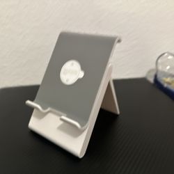 iPad And Phone Stand 
