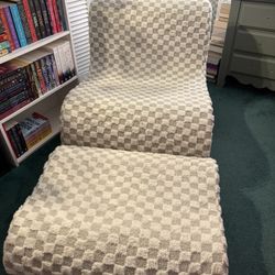 Memory Foam Chair 