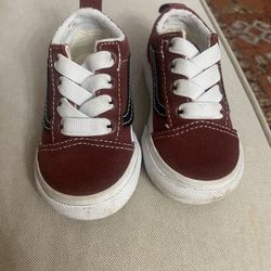 Toddler Van Sneakers Size 5 