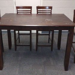 Table & 4 Chairs (Bar Stool Height)