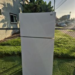 Refrigerator hundred and twenty