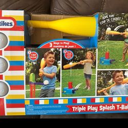 Little Tikes new triple splash ball play set