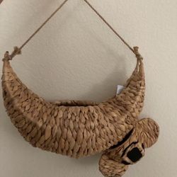 New Koala Hanging Planter/$20 Firm/Lakeside