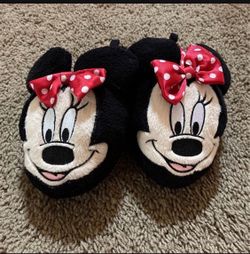 Kids Minnie Mouse Slippers Size 13/1
