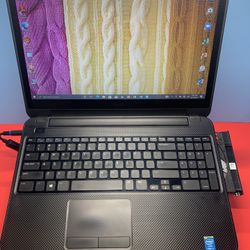 i5..TOUCHSCREEN ....DELL … INSPIRON …#  3537….120 GBSSD …8.00 GB -RAM .  FASTER  and  READY FOR CLASSES  ON LINE OR WORK FROM H