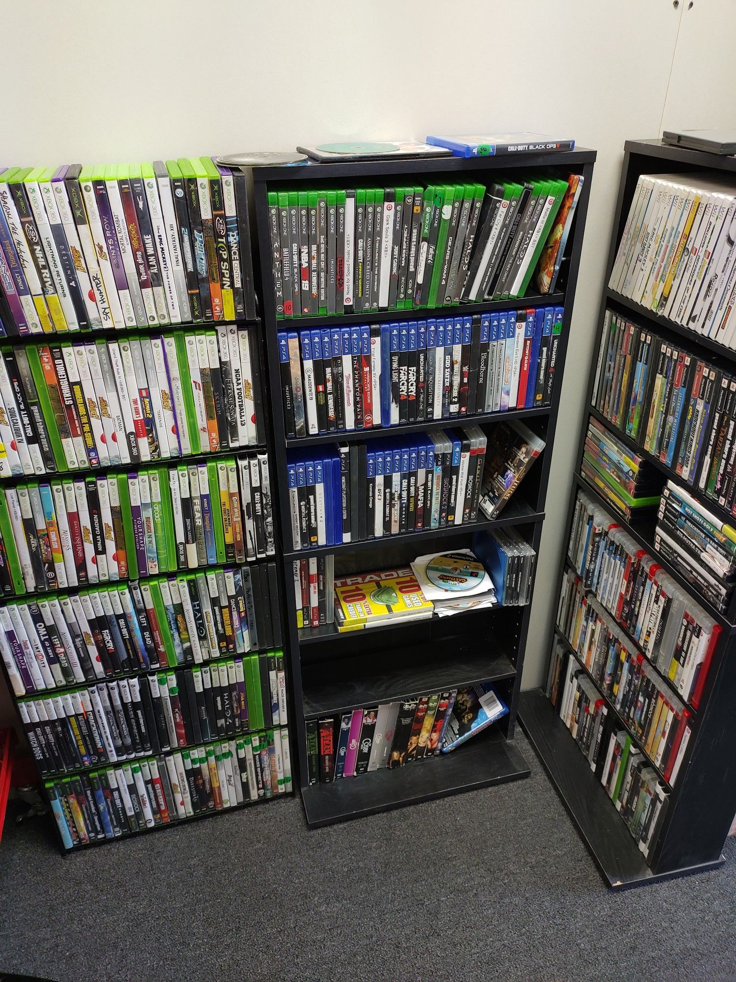 Many video games (can't hold pick up only) read description for pricing