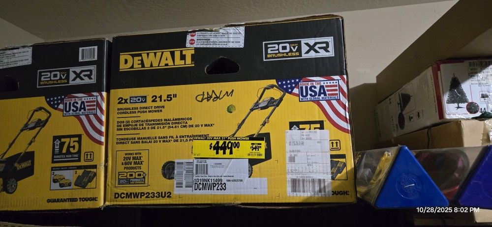 Open Box No Battery* Self Propelled DEWALT Lawn Mower