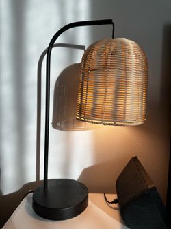 Rattan Table Lamp