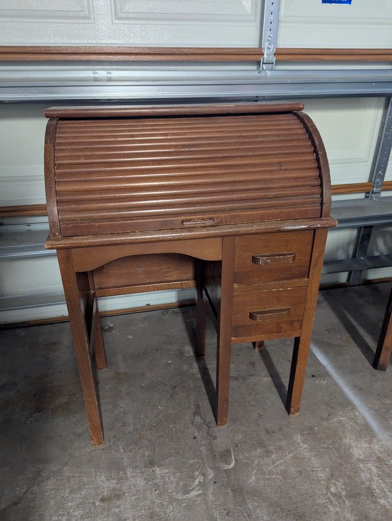 Vintage Roll Top Desk 