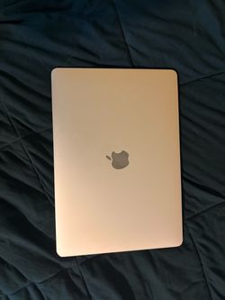 MacBook Air 13" Gold