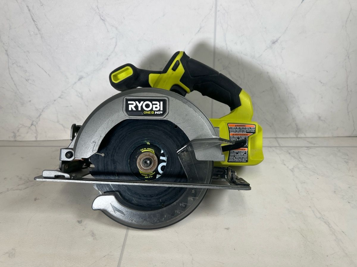 Ryobi ONE+ HP 18V Brushless 6-1/2" Circular Saw Kit (A1G010313)