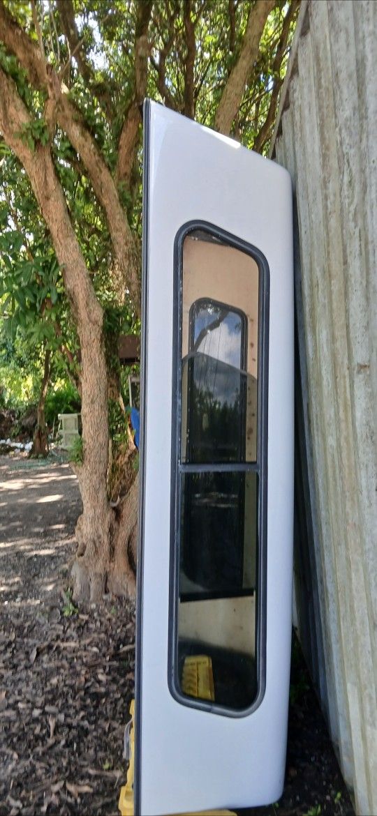 Camper para F 150 de 8 pies