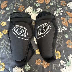 Troy Lee Designs Knee Pads 