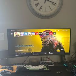 OLED Acer-Predator Monitor 