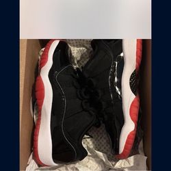 Jordan 11s