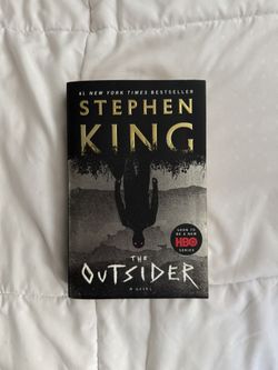Stephen King Outsider Paperback