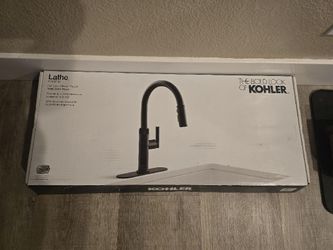 KOHLER Lathe Matte Black Single Handle Pull-down Kitchen Faucet with Sprayer (Deck Plate Included)