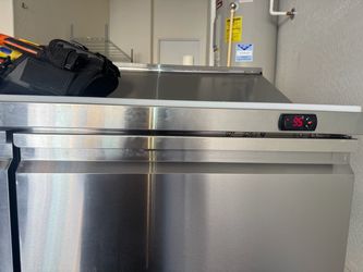 Restaurant low temperature equipment repair