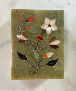 Pietra Dura Soapstone Trinket Box • Mother of Pearl Floral Inlay Jewelry Box • Hand-carved keepsake