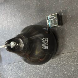 15" 75LB AQUA PUNCHING BAG