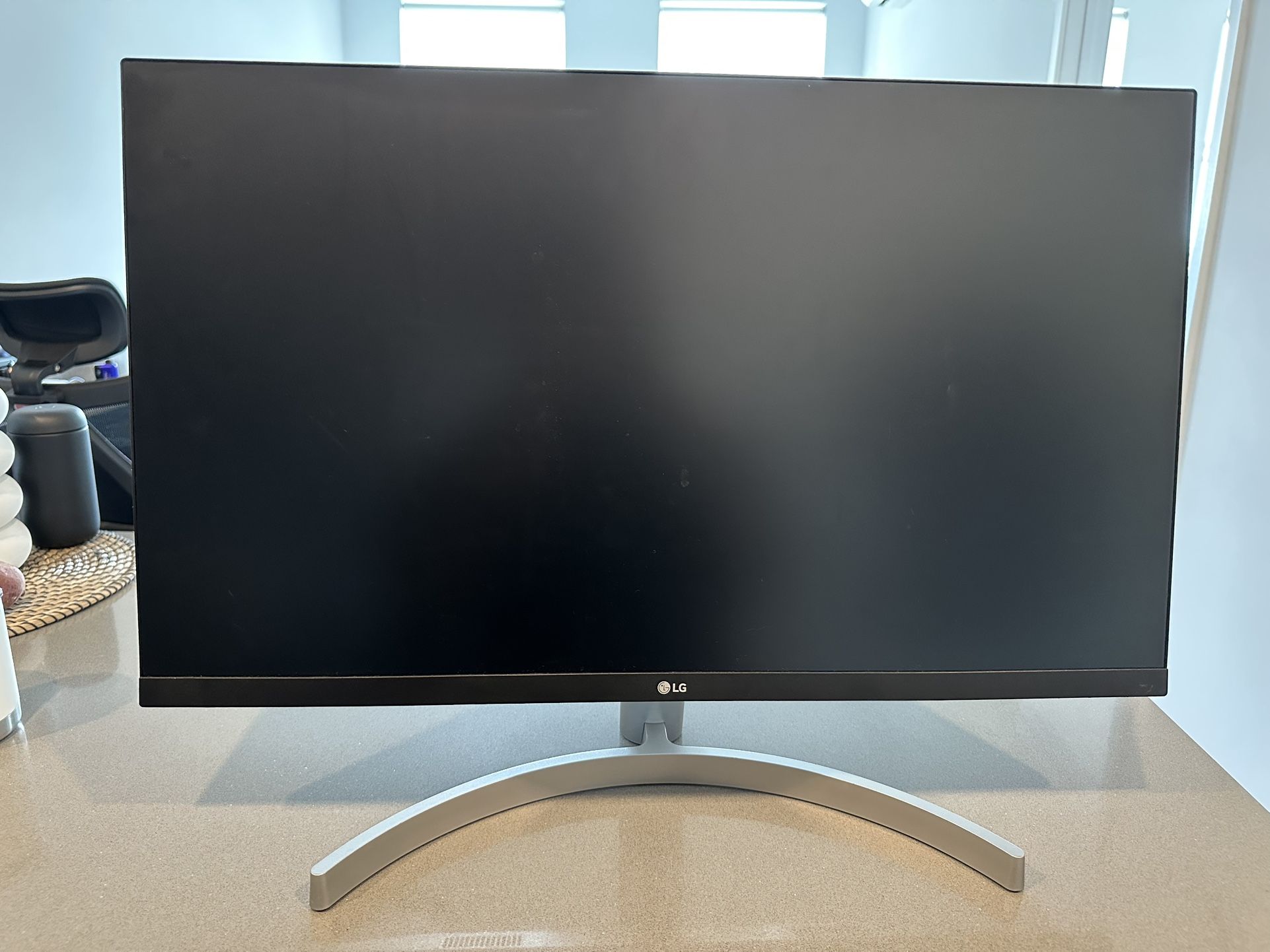 27” LG Computer Monitor