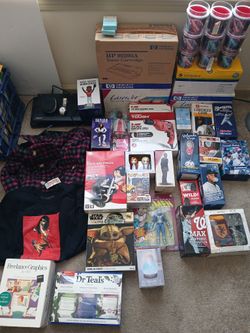 Lot of 40+ Items (Bobbleheads, Toys & More)