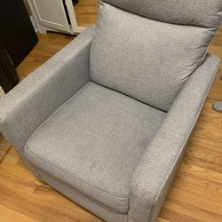 Used DaVinci Gabby 360° Swivel Glider Nursery Chair Gray
