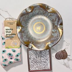 Gift Set For Women: Ceramic dish, avocado socks, picture frame & earrings