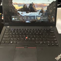 ThinkPad P14s Gen 2 14" Touchscreen