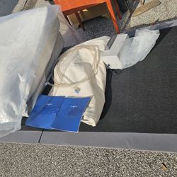 Sleep Master Twin Bed With All The Extras. Pressure Relief 