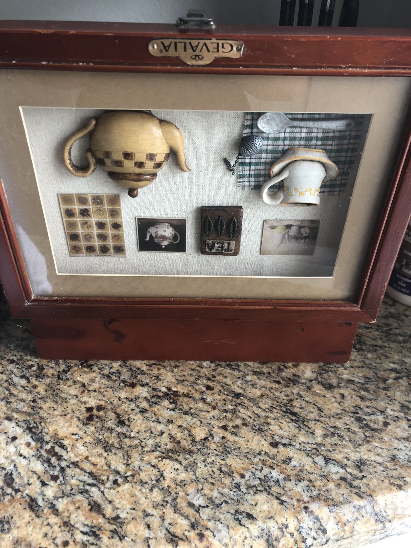 Brown With Glass Tip Tea Box