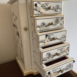 Chinese Art Jewelry Box
