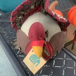 Hallmark Vintage Plush Stuffed Thanksgiving Turkey Fall Decor  NEW WITH TAGS
