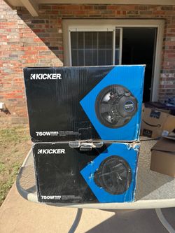 Kicker 750W RMS 12