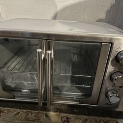 Oster Toaster Oven  MODEL:TSSTTVFDXL